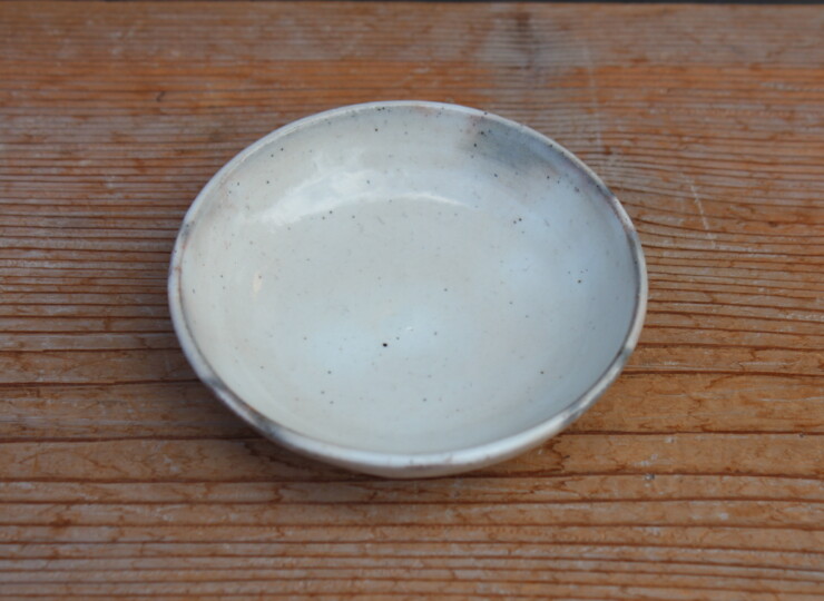 粉引面取平小鉢Ｈ