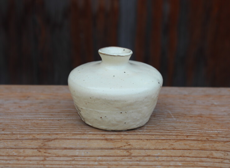 粉引石目花入Ｃ