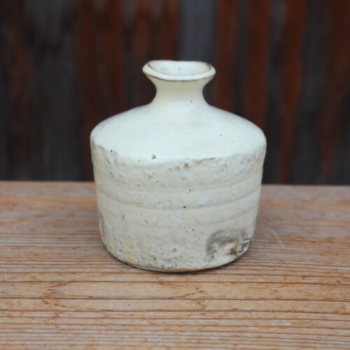 粉引石目花入Ｄ