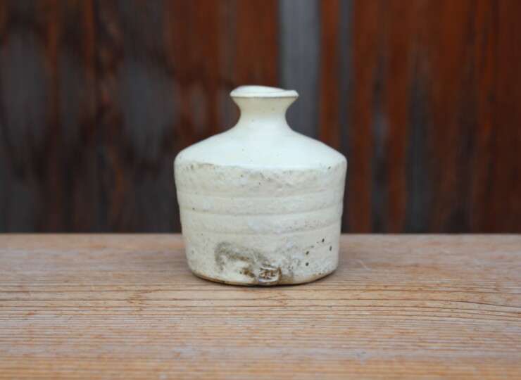 粉引石目花入Ｄ