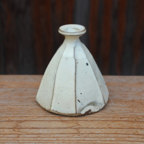 粉引面取花入Ｆ