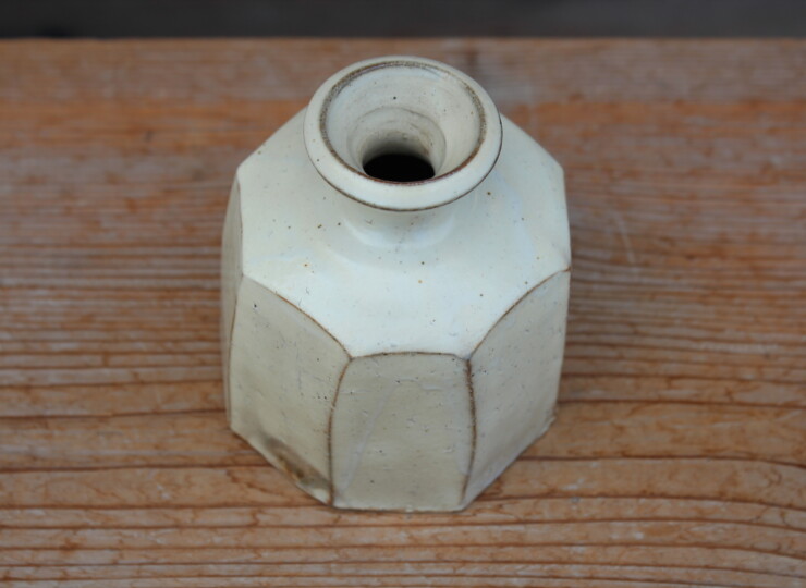 粉引面取花入Ｉ