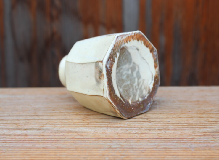 粉引面取花入Ｉ