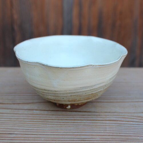 刷毛目輪花鉢Ｆ