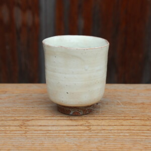 粉引輪花湯呑Ｂ