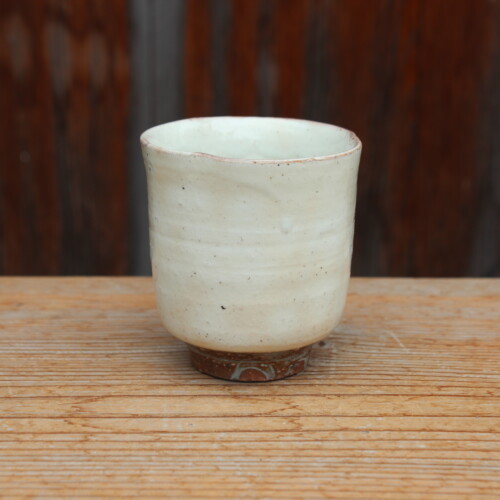 粉引輪花湯呑Ｂ