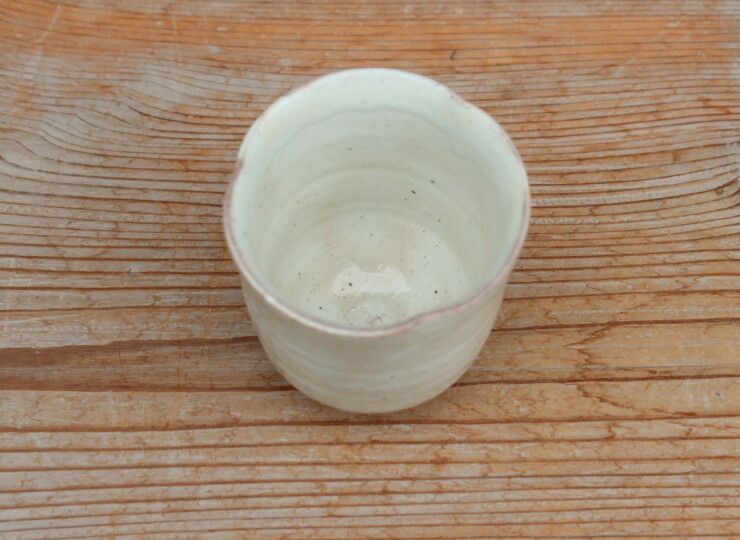 粉引輪花湯呑Ｂ