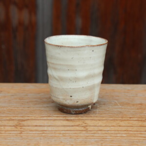 粉引輪花湯呑Ｄ