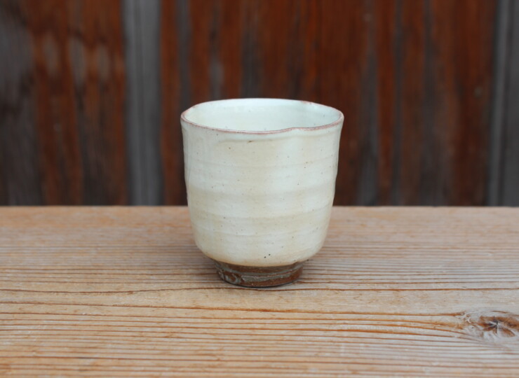 粉引輪花湯呑Ｆ