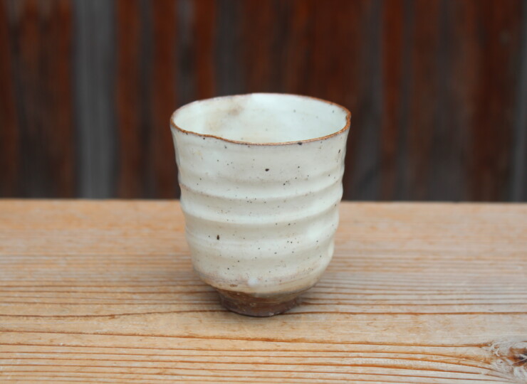 粉引輪花湯呑Ｉ