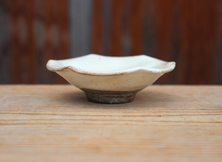 粉引輪花豆皿Ｇ