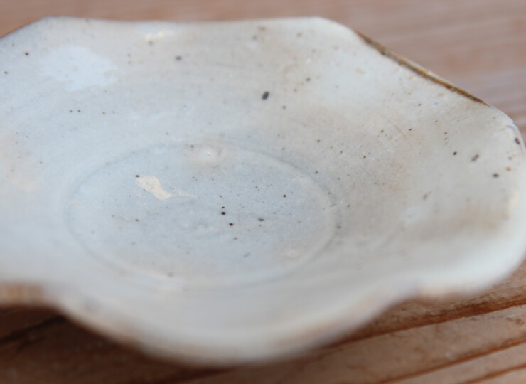 粉引輪花豆皿Ｉ