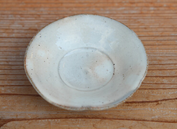 粉引輪花豆皿Ｊ