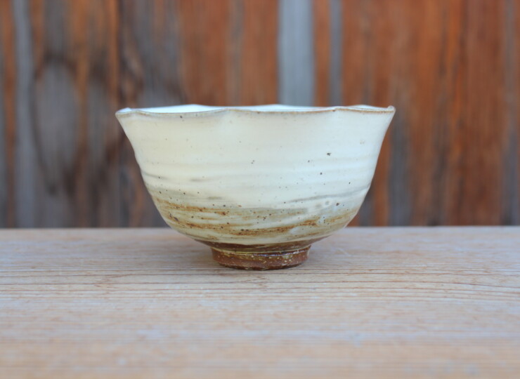 刷毛目輪花鉢Ｌ