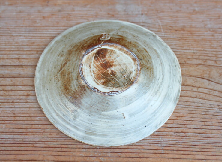 刷毛目石目皿Ａ