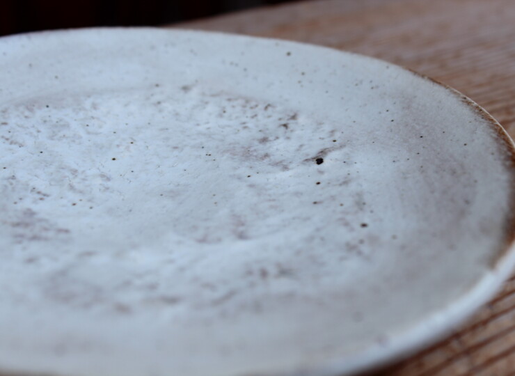 刷毛目石目皿Ｆ