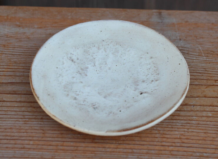 刷毛目石目皿Ｆ