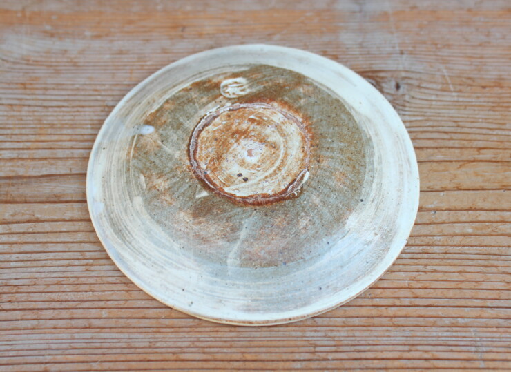 刷毛目石目皿Ｆ