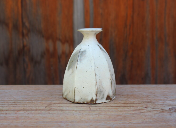 粉引面取花入Ａ