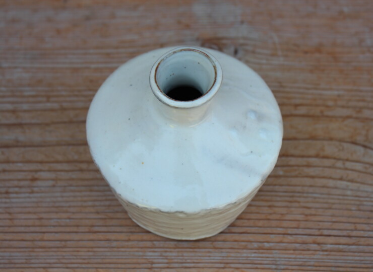 粉引石目花入Ｅ