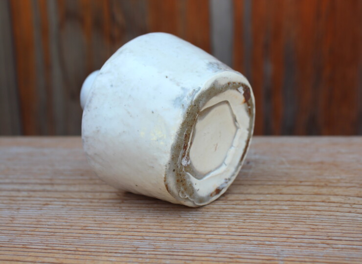 粉引石目花入Ｅ